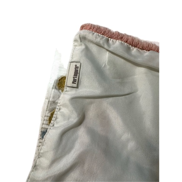 Pier 1 Imports Embroidered Floral Stripe Table Runner Kitchen Dining Decor - Picture 4 of 6